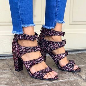 NIB Park Circle Speckled Open Toe Bow Tie Sandal